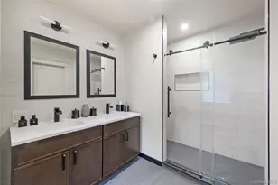 60 Aberfoyle Rd, New Rochelle, NY 10804 - Photo 13