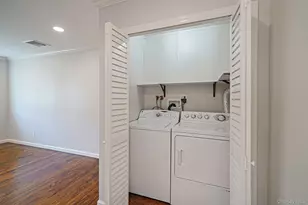 1039 Joselson Ave, Bay Shore, NY 11706 - Photo 15