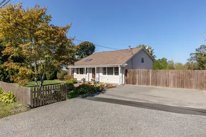 3 Hoover Court, Mastic, NY 11950 - Photo 23