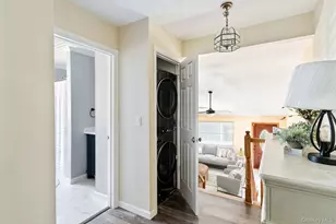 3 Hoover Ct, Mastic, NY 11950 - Photo 9