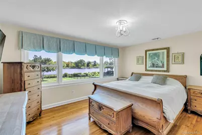 11 Cranberry Drive, Islip, NY 11751 - Photo 17