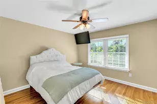 11 Cranberry Dr, Islip, NY 11751 - Photo 21