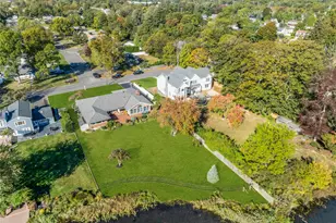 11 Cranberry Dr, Islip, NY 11751 - Photo 35