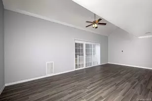 37 Village Green Dr, Port Jefferson Station, NY 11776 - Photo 3