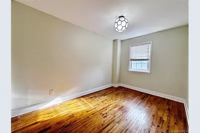 132 Texas Avenue, Bronxville, NY 10708 - Photo 21