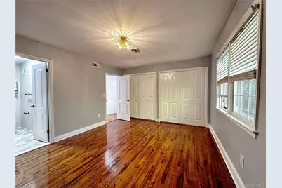 132 Texas Avenue, Bronxville, NY 10708 - Photo 15