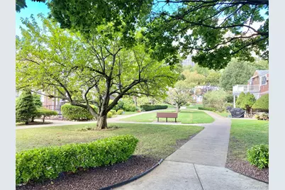 264-15 Langston Avenue #1st FL, Glen Oaks, NY 11004 - Photo 27