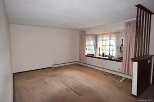 190 Dunton Ave N, Patchogue, NY 11772 - Photo 5