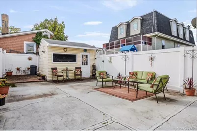 165 Davis Avenue, Inwood, NY 11096 - Photo 23