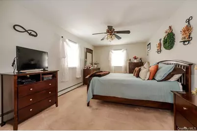 165 Davis Avenue, Inwood, NY 11096 - Photo 13