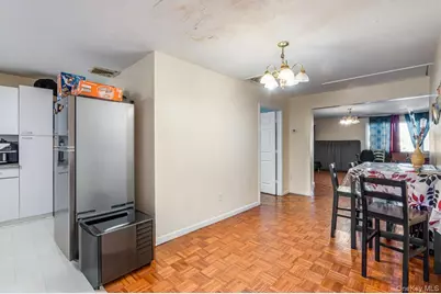 47 Jackson Avenue, Mineola, NY 11501 - Photo 11