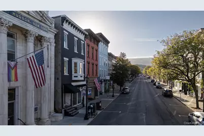 522 Warren Street, Hudson, NY 12534 - Photo 31