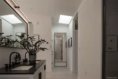 522 Warren Street, Hudson, NY 12534 - Photo 17