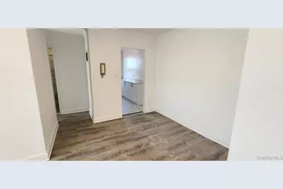 222-89 Braddock Ave #5A, Bellerose, NY 11428 - Photo 5