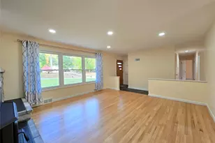 49 Colburn Dr, Poughkeepsie, NY 12603 - Photo 5