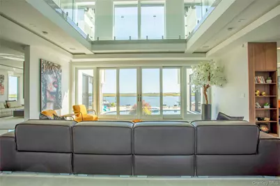 190 Curtis Road, Hewlett, NY 11598 - Photo 17