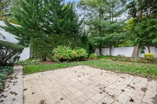 3019 Post Ave, Wantagh, NY 11793 - Photo 15