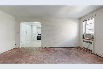 65-36 Wetherole Street #309, Rego Park, NY 11374 - Photo 5