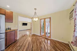 404 Vanderbilt Blvd, Oakdale, NY 11769 - Photo 11