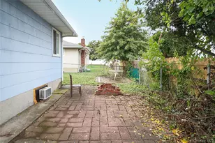 53 Atlantic Ave, Carle Place, NY 11514 - Photo 19