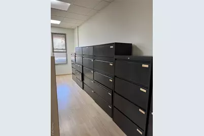 79-02 Roosevelt Ave, Elmhurst, NY 11373 - Photo 17