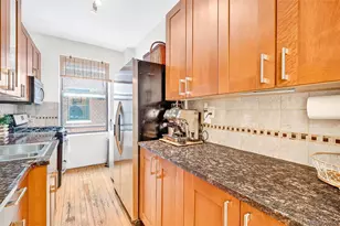 1976 Lafontaine Ave, Bronx, NY 10457 - Photo 13