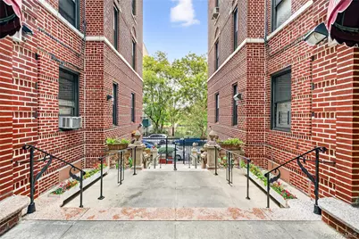 1976 Lafontaine Avenue #4D, Bronx, NY 10457 - Photo 5
