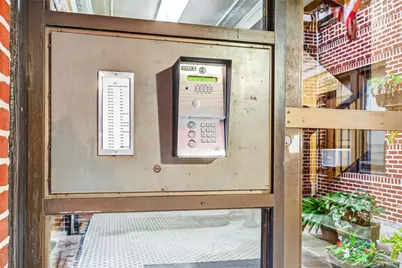 1976 Lafontaine Avenue #4D, Bronx, NY 10457 - Photo 7