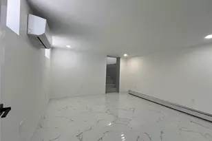 66-08 73rd Pl, Middle Village, NY 11379 - Photo 15