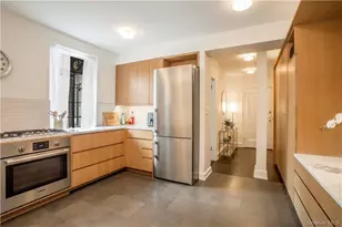 100 Ardsley Ave W, Irvington, NY 10533 - Photo 5