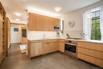 100 Ardsley Avenue W #2L, Irvington, NY 10533 - Photo 7