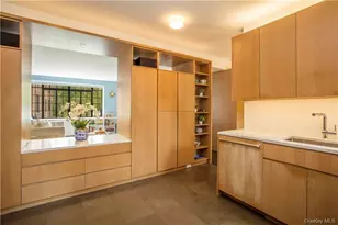 100 Ardsley Ave W, Irvington, NY 10533 - Photo 9