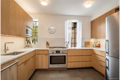 100 Ardsley Avenue W #2L, Irvington, NY 10533 - Photo 7