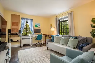 100 Ardsley Avenue W #2L, Irvington, NY 10533 - Photo 21