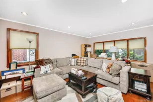 65-32 170th St, Fresh Meadows, NY 11365 - Photo 9