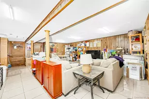 65-32 170th St, Fresh Meadows, NY 11365 - Photo 17