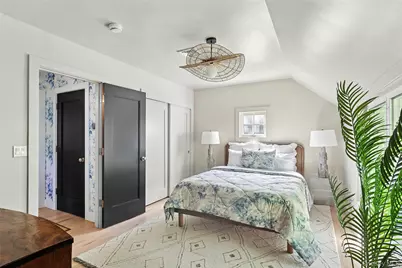 6 East Gate Road, Wainscott, NY 11975 - Photo 15
