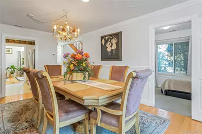 24 Leisure Way, Mohegan Lake, NY 10547 - Photo 11