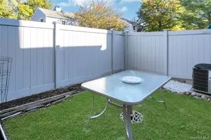 24 Leisure Way, Mohegan Lake, NY 10547 - Photo 21