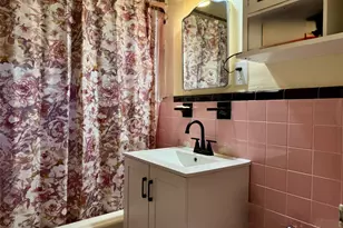 112-25 34th Ave, Corona, NY 11368 - Photo 15