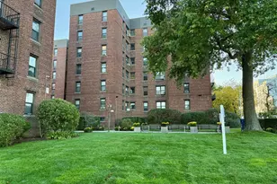 112-25 34th Ave, Corona, NY 11368 - Photo 25