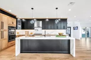 51 Stephen Dr, Plainview, NY 11803 - Photo 11