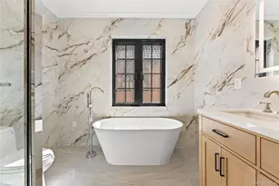 35-22 221st St, Bayside, NY 11361 - Photo 29