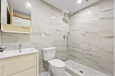 3522 221st Street, Bayside, NY 11361 - Photo 35