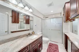 1 Wayland Rd, Plainview, NY 11803 - Photo 17