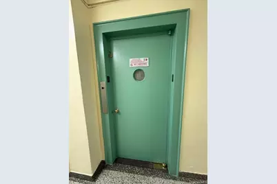 52-21 65th Place #6P, Maspeth, NY 11378 - Photo 5