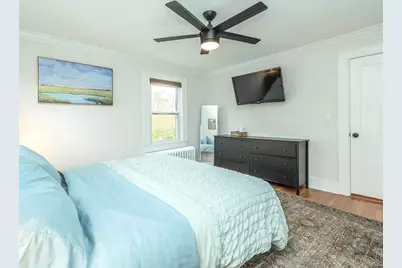 106 McLoughlin Street, Glen Cove, NY 11542 - Photo 13