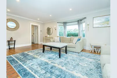 106 McLoughlin Street, Glen Cove, NY 11542 - Photo 5