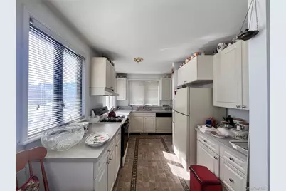 168-15 Powells Cove Blvd, Whitestone, NY 11357 - Photo 9