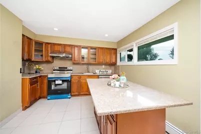 201 Sprucewood Drive, Levittown, NY 11756 - Photo 13